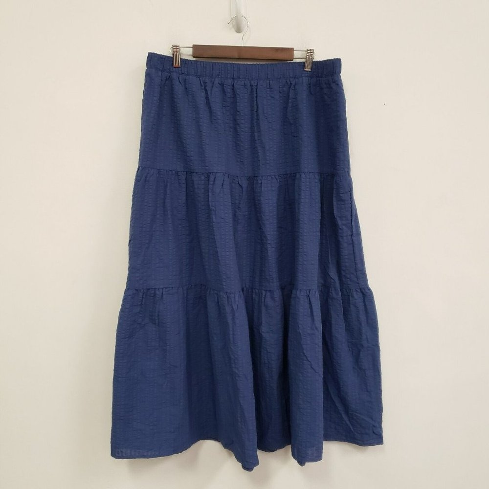 Old Navy Womens Tiered Seersucker Maxi Skirt Size XL Tall Blue High Waisted NWT